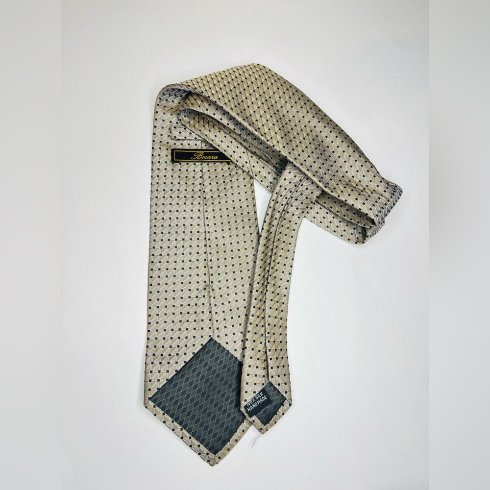 Bocara 100% silk handmade necktie beige geometric micro-pattern